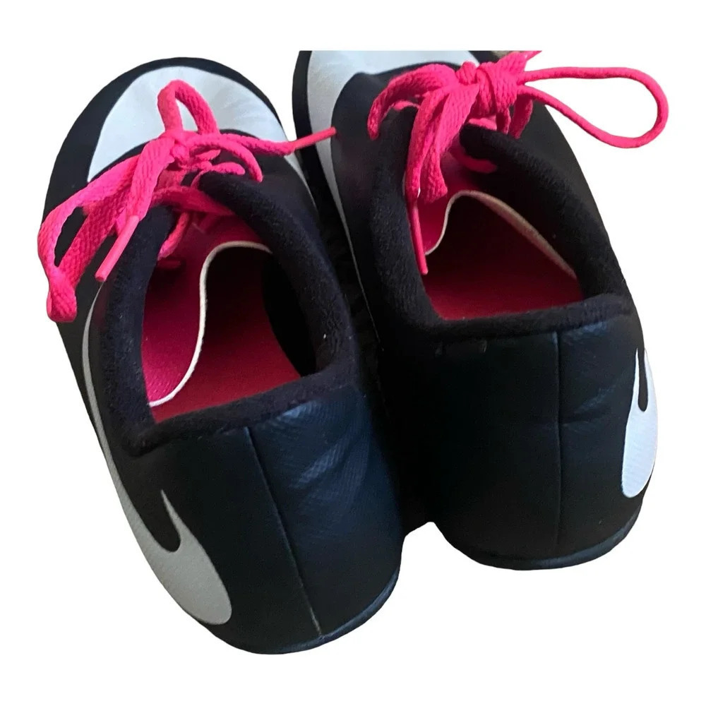 Nike Girls Pink Baseball Soccer Cleats Size US 4Youth Lace-Up Sneaker Pre-owned - Picture 2 of 9